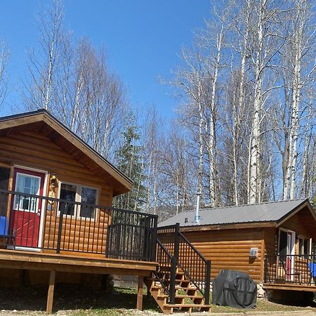 Rocky Mountain Cabins And Home Golden Bagian luar foto